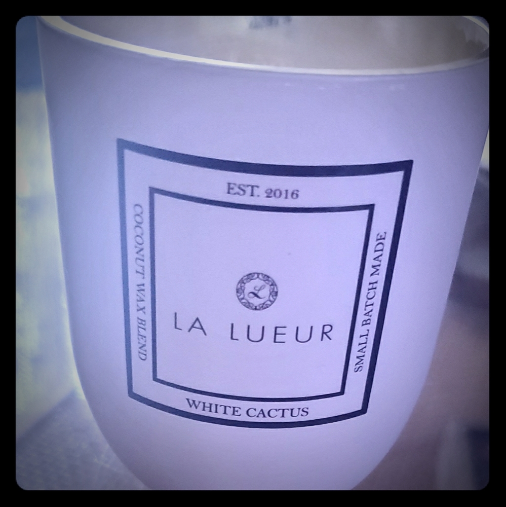 ISO LA LUEUR WHITE CACTUS CANDLE